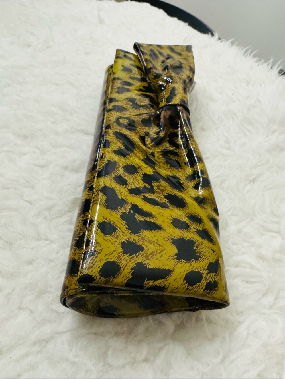 Christian Louboutin Patent Leopard Bow Clutch - Picture 15 of 15